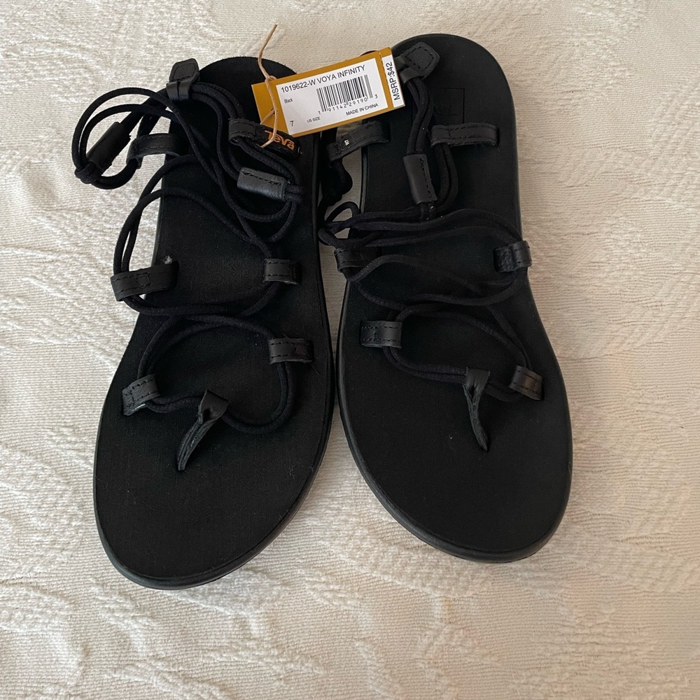 NWOB Teva Voya Infinity, black, 7